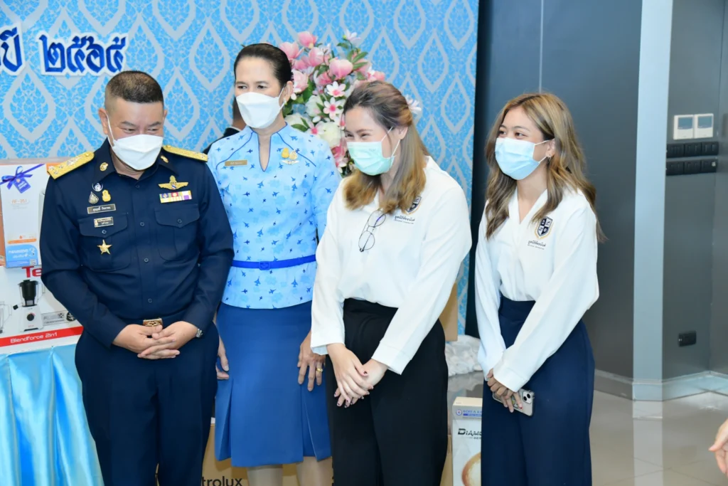 มูลนิธิชัยอนันต์ ร่วมกับ พลอากาศโท สุรฤทธิ์ กิจจาทร สนับสนุนรางวัลงานกาชาดกองทัพอากาศ